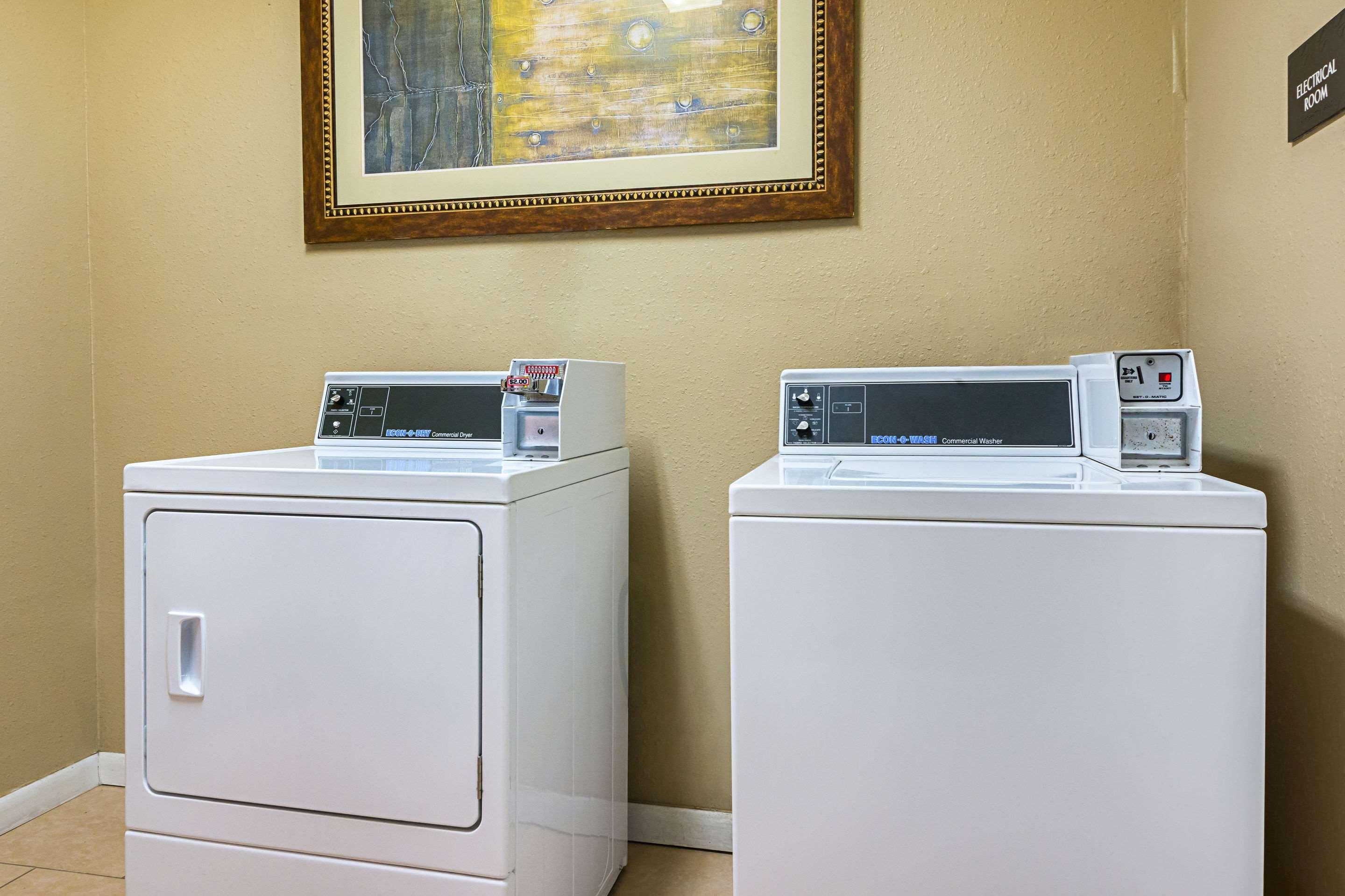 Comfort Suites Lake Charles Kültér fotó