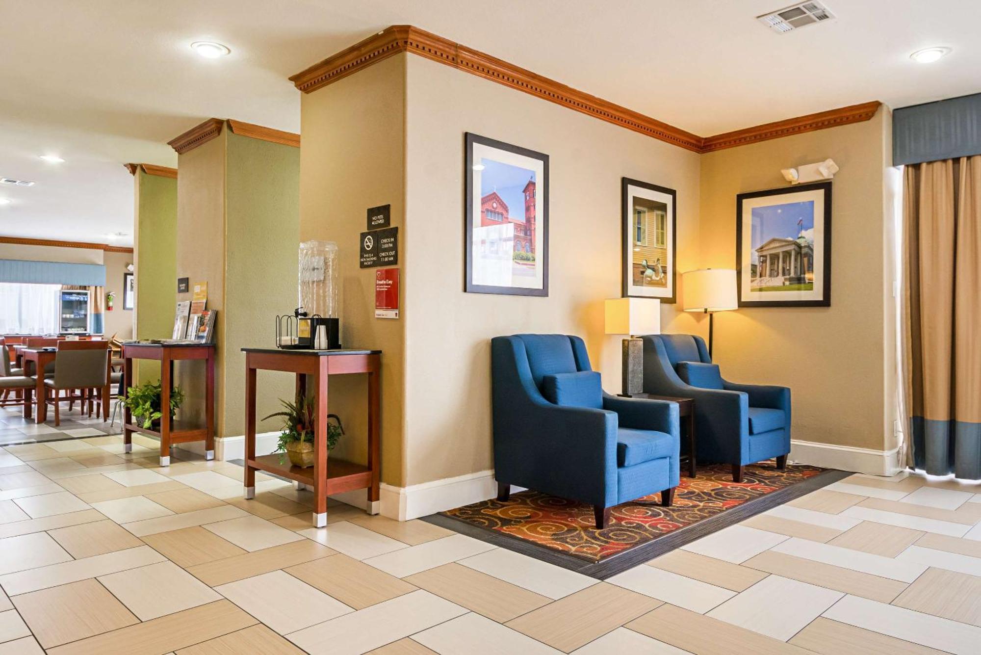 Comfort Suites Lake Charles Kültér fotó